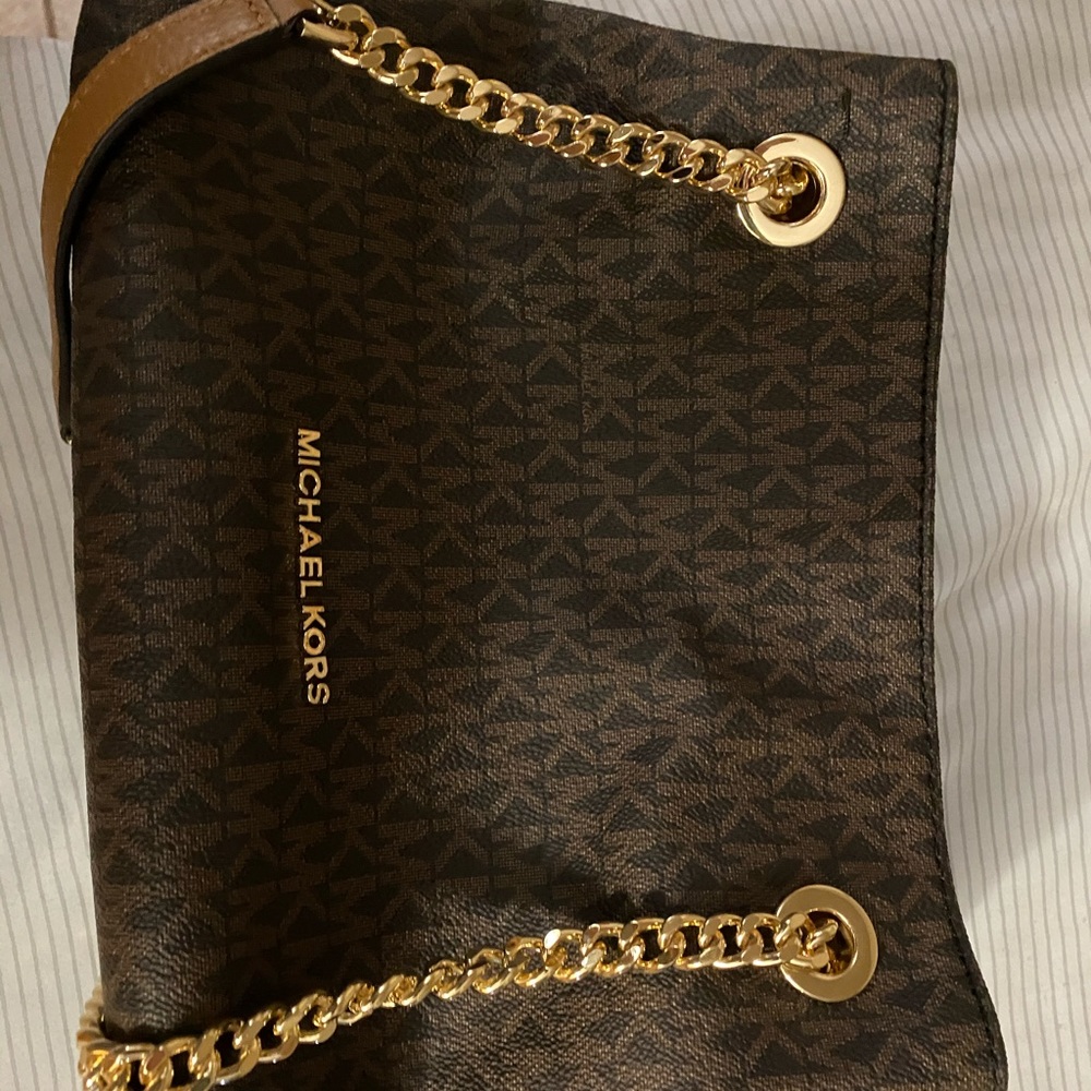 Michae Kors Purse